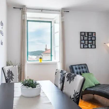Apartment Kalavanda