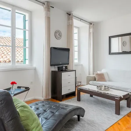 Apartment Kalavanda *